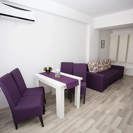 Deea Nord Appartement *